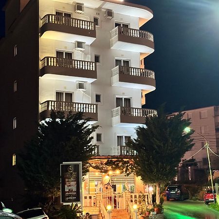 Hotel Driloni Ksamil Exteriör bild