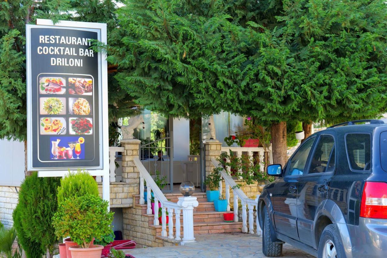 Hotel Driloni Ksamil Exteriör bild