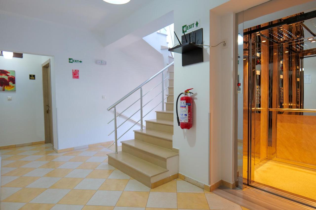 Hotel Driloni Ksamil Exteriör bild