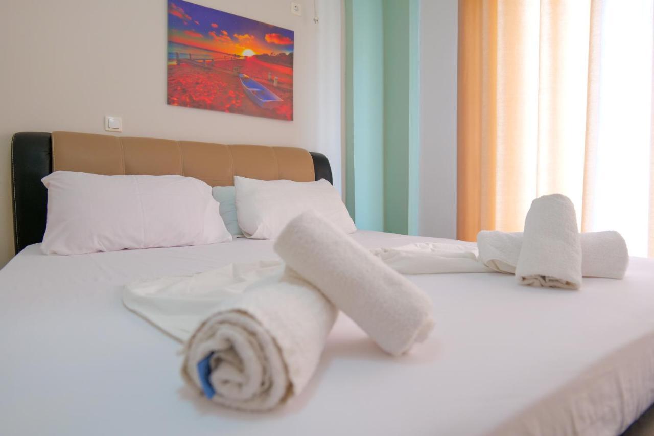 Hotel Driloni Ksamil Exteriör bild