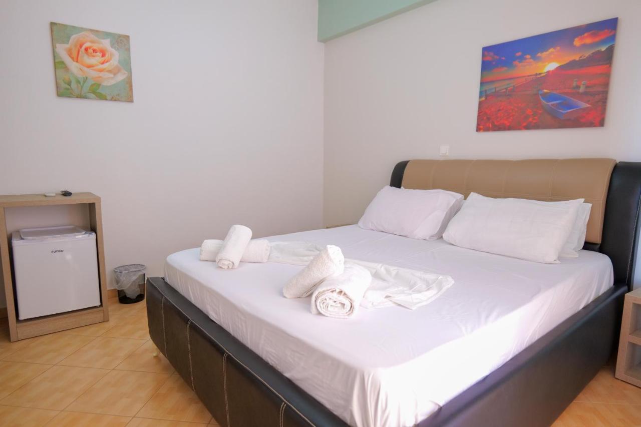 Hotel Driloni Ksamil Exteriör bild