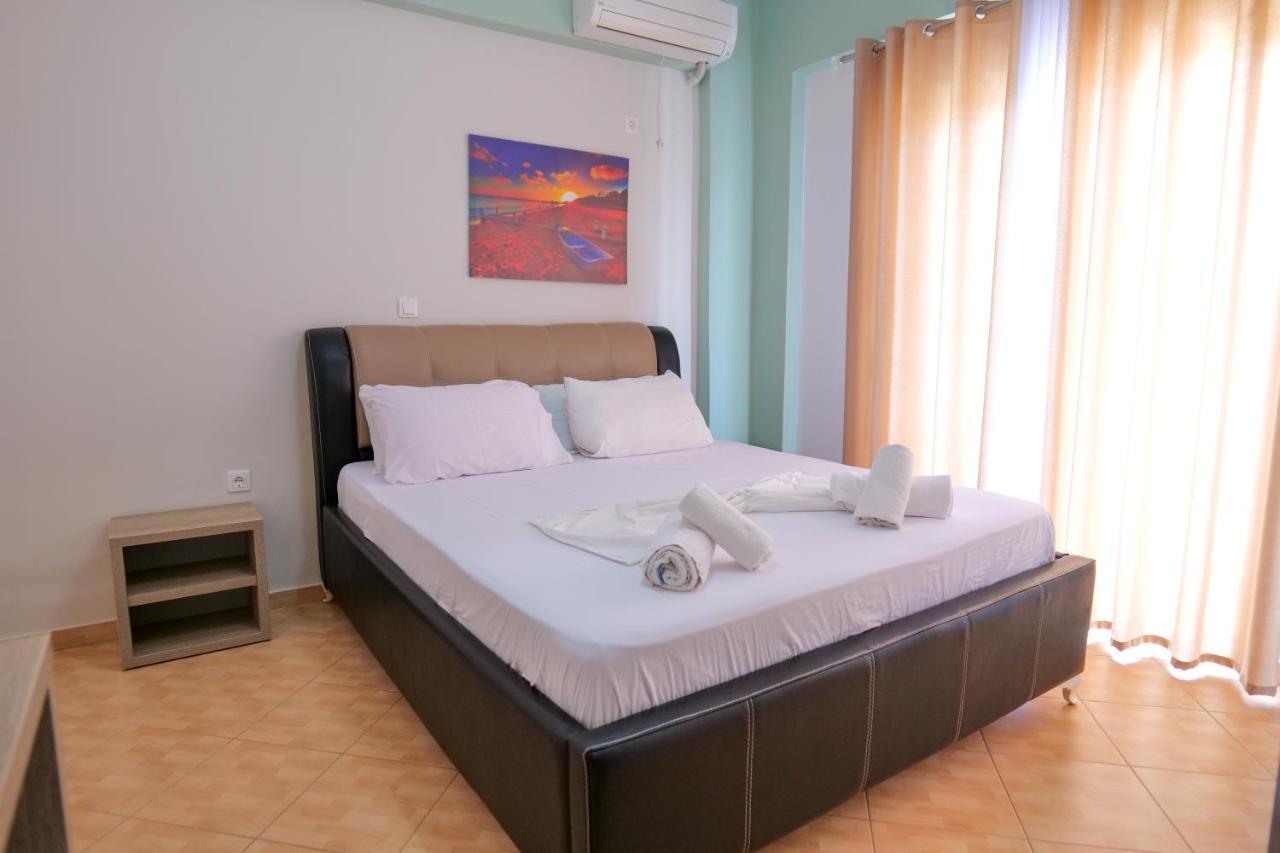 Hotel Driloni Ksamil Exteriör bild