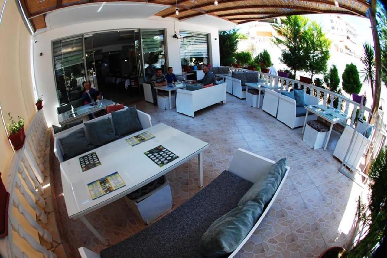 Hotel Driloni Ksamil Exteriör bild