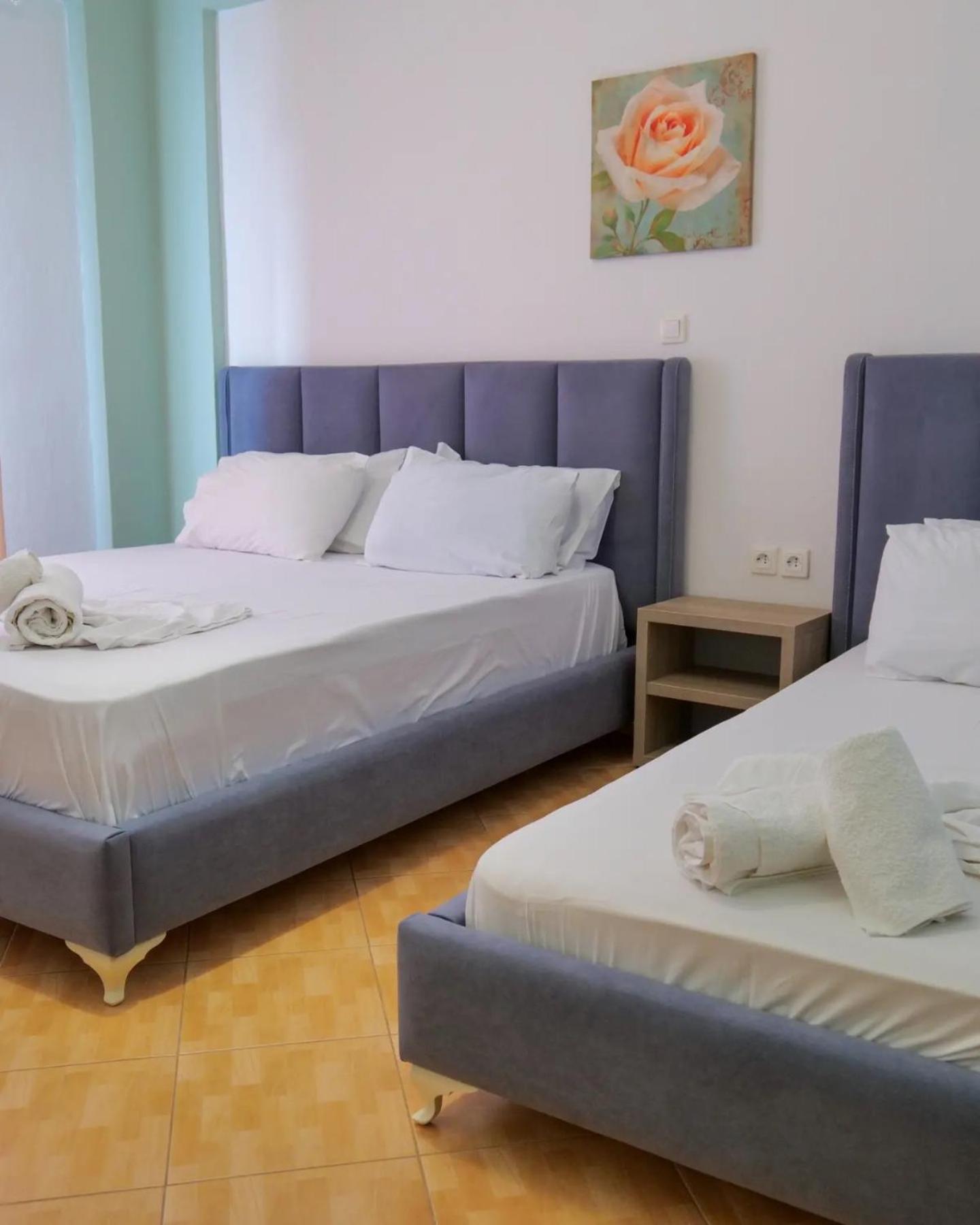 Hotel Driloni Ksamil Exteriör bild