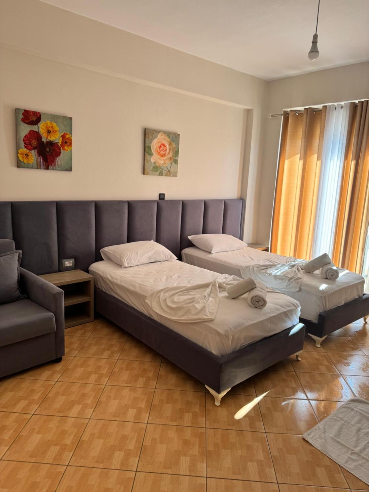Hotel Driloni Ksamil Exteriör bild